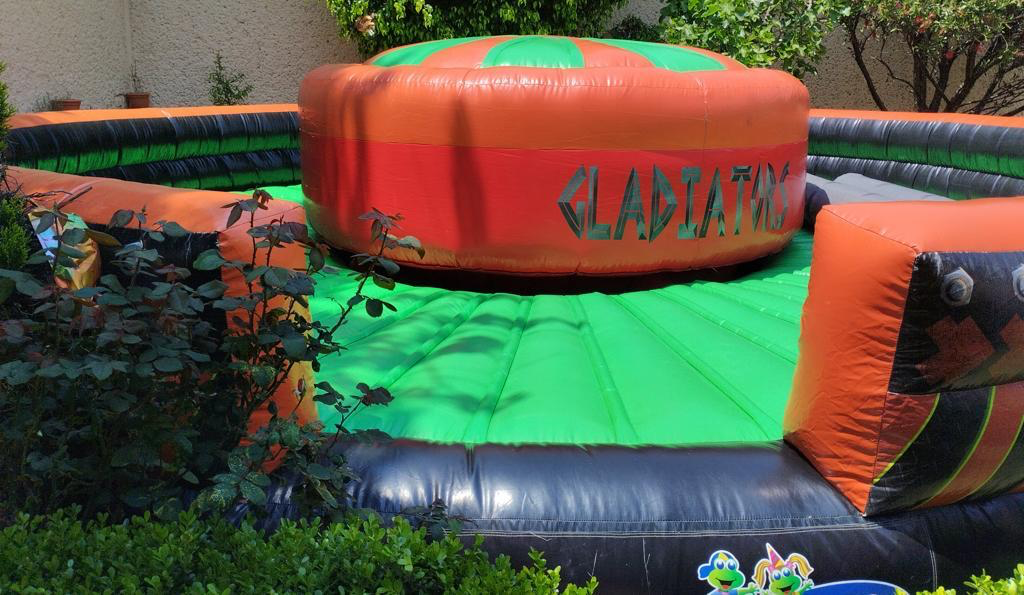 INFLABLE INTERACTIVO “SUPER GLADIADOR”